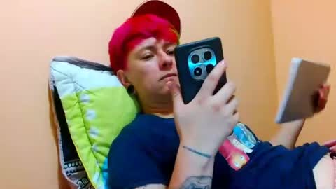 Snapshot of tomboyblue chatting on 07-20-26, 08:55 Blue online show from 07-20-26, 08:55
