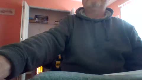 tomcat4848 online show from 02-10-25, 05:52