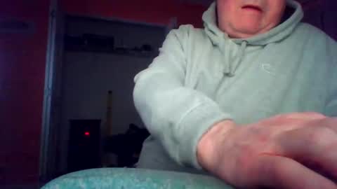 tomcat4848 online show from 11-15-25, 10:37