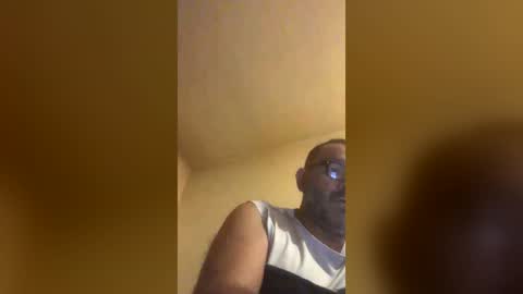 tomcop11111 online show from 08-05-26, 03:53