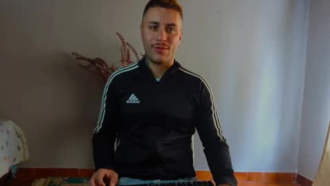 tomDavisXl online show from 10-09-25, 04:16