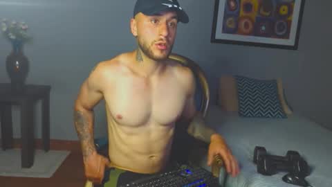 tomDavisXl online show from 02-22-26, 03:18