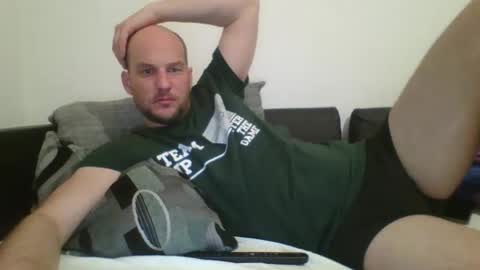 tome55555 online show from 04-04-26, 09:34