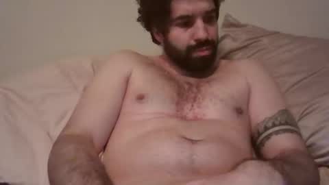 Snapshot of tomgarnier33980 chatting on 02-08-25, 08:32 racab online show from 02-08-25, 08:32