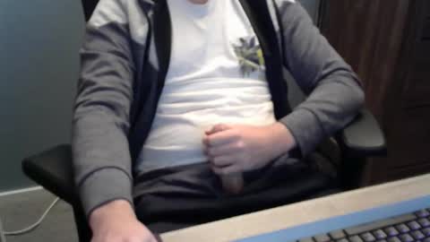 tomin3m online show from 10-10-25, 11:04