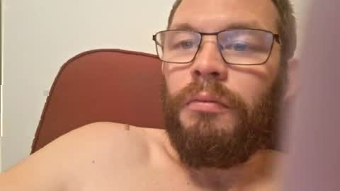 Snapshot of tomlaw1991 chatting on 07-02-26, 09:43 tomlaw1991 online show from 07-02-26, 09:43