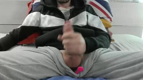 Snapshot of tommaso9046 chatting on 11-24-25, 05:34 tommaso9046 online show from 11-24-25, 05:34