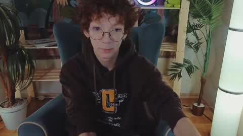 Tommie online show from 03-12-25, 05:35