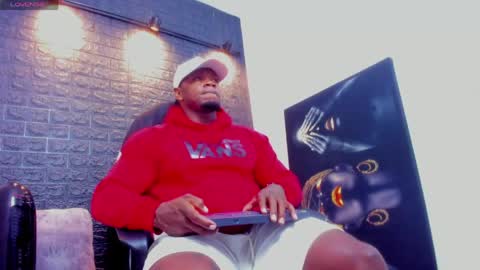 Tom Mike online show from 04-19-26, 04:01