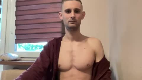 Snapshot of tommilovee chatting on 04-11-26, 02:32 tommilovee online show from 04-11-26, 02:32