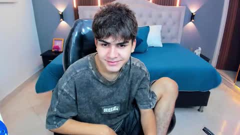 Tommy  online show from 01-17-26, 03:22