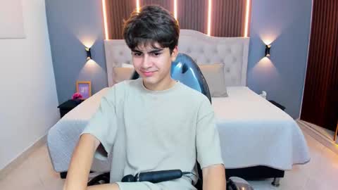 Tommy  online show from 02-03-26, 06:22