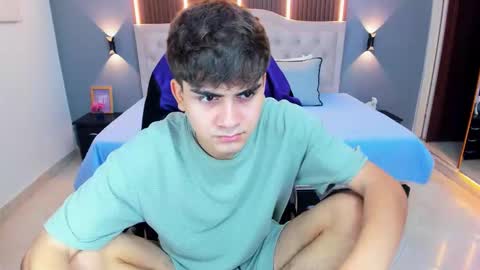 Tommy  online show from 02-25-26, 03:38