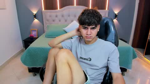 Tommy  online show from 04-15-26, 03:35