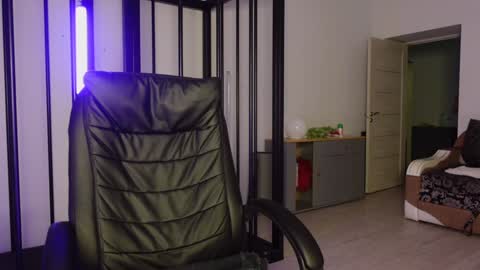 Snapshot of tommy_burnzzz chatting on 01-11-25, 03:34 tommy burnzzz online show from 01-11-25, 03:34