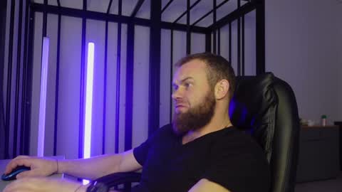 Snapshot of tommy_burnzzz chatting on 01-25-25, 09:36 tommy burnzzz online show from 01-25-25, 09:36