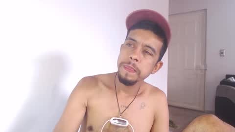   Thomas    online show from 10-15-25, 04:07