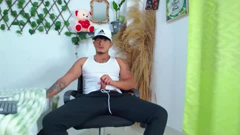 tommy online show from 10-02-25, 06:37