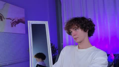 Tommy online show from 10-24-25, 03:08