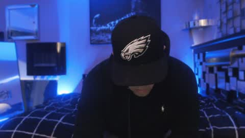 Snapshot of tommy_knuckles chatting on 01-22-25, 07:35 Tommy online show from 01-22-25, 07:35
