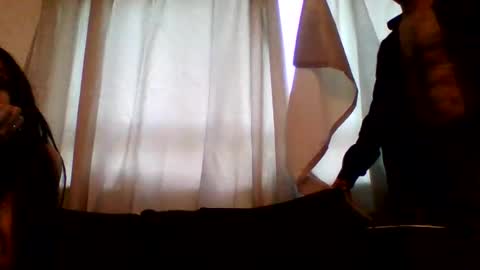 Snapshot of tommyandtomara chatting on 05-14-26, 08:04 tommyandtomara online show from 05-14-26, 08:04