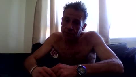 Snapshot of tommyandtomara chatting on 05-24-26, 03:28 tommyandtomara online show from 05-24-26, 03:28