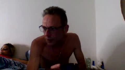 Snapshot of tommyandtomara chatting on 06-09-26, 10:21 tommyandtomara online show from 06-09-26, 10:21