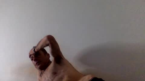 Snapshot of tommyandtomara chatting on 06-18-26, 10:25 tommyandtomara online show from 06-18-26, 10:25