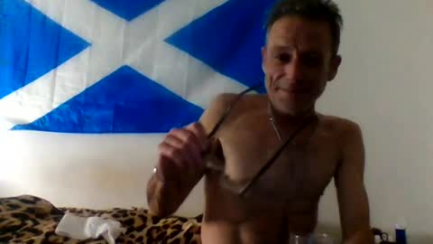 Snapshot of tommyandtomara chatting on 06-20-26, 09:39 tommyandtomara online show from 06-20-26, 09:39