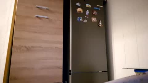 Snapshot of tommyboy9769 chatting on 09-27-25, 04:56 Tommy online show from 09-27-25, 04:56