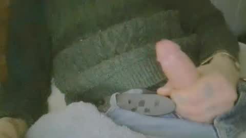 Snapshot of tommygun2727 chatting on 03-01-25, 07:51 tommygun2727 online show from 03-01-25, 07:51