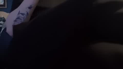 Snapshot of tommyharte chatting on 12-31-24, 02:47 tommyharte online show from 12-31-24, 02:47