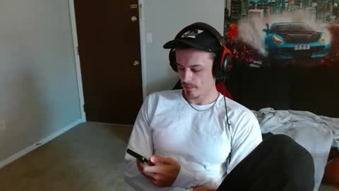 Tommy Strokes online show from 04-06-26, 05:36