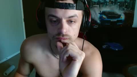 Snapshot of tommystrokes_ chatting on 04-22-26, 05:47 Tommy Strokes online show from 04-22-26, 05:47