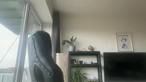 Thomas Fit online show from 10-27-25, 08:07