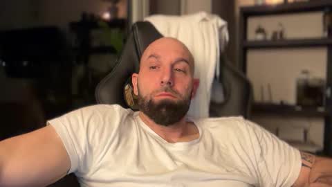 Thomas Fit online show from 04-29-26, 02:48