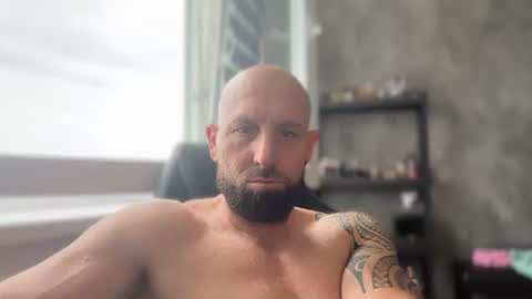 Snapshot of tommyx01 chatting on 08-06-26, 09:00 Thomas Fit online show from 08-06-26, 09:00