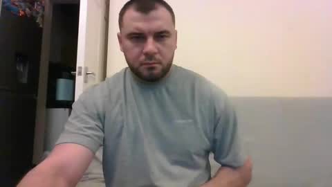 Snapshot of tommyy19901 chatting on 01-12-25, 06:16 tommyy19901 online show from 01-12-25, 06:16