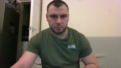 Snapshot of tommyy19901 chatting on 02-19-25, 07:05 tommyy19901 online show from 02-19-25, 07:05