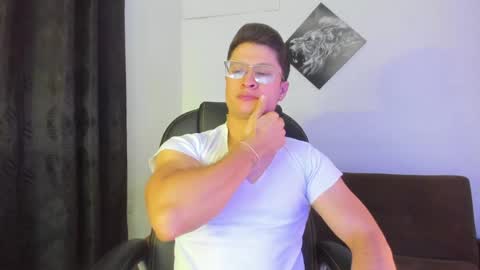 Snapshot of tomson_cruzz chatting on 12-20-24, 05:40 Tomson Cruz... Instagram is.. matthew 10441 online show from 12-20-24, 05:40