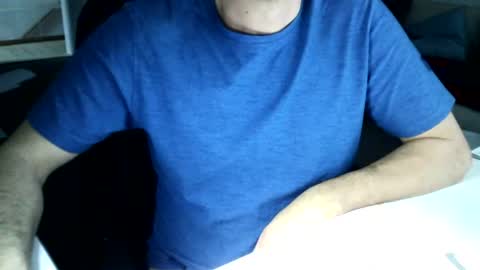 Tom online show from 12-17-24, 01:38