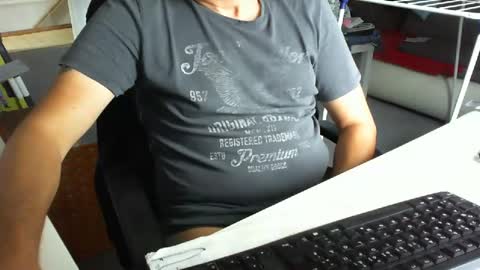 Tom online show from 09-27-25, 09:03