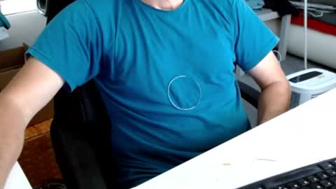 Tom online show from 07-11-26, 11:24