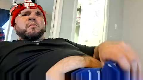 tonecapone282 online show from 10-22-25, 05:45