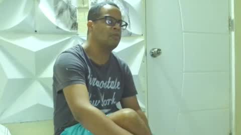 Antonio online show from 01-20-25, 12:28