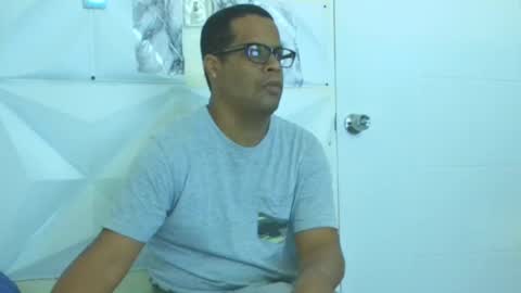 Antonio online show from 02-04-25, 12:33