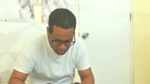 Antonio online show from 03-09-25, 01:15