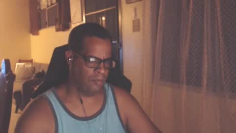 Antonio online show from 09-16-25, 01:50