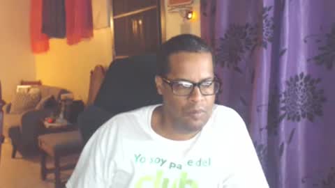 Antonio online show from 10-16-25, 02:34