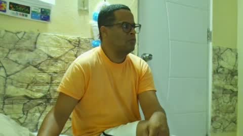 Antonio online show from 04-02-26, 12:36